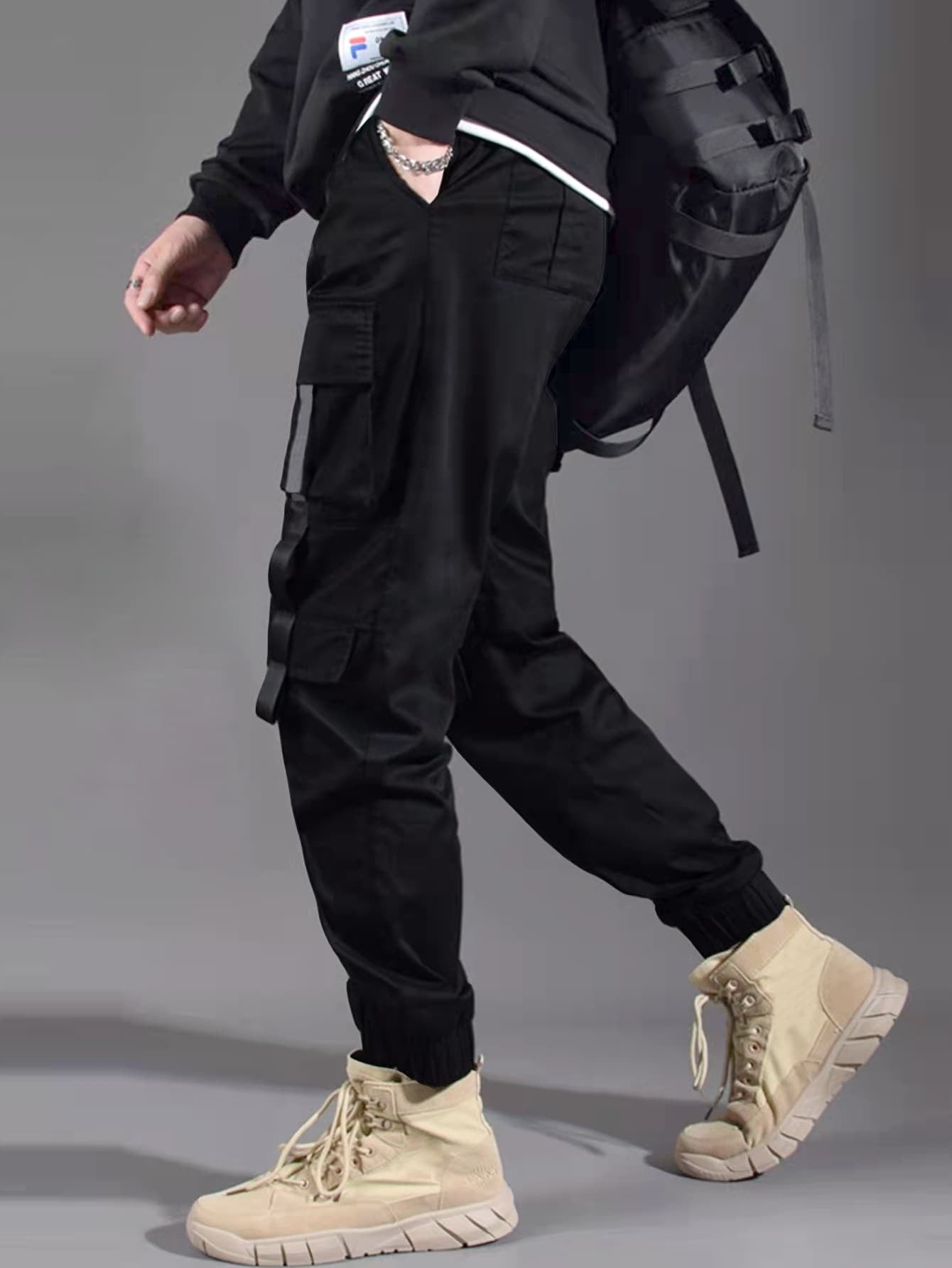 Manfinity EMRG Men Slogan Graphic Buckle Detail Flap Pocket Drawstring Waist Cargo Pants, Street Wear Long Black Pants, for Husband, Boyfriend Gifts, Black Cargo Pants Men, Multi Pocket Cargo Pants Men, Baggy Cargo Pants, Streetwear Cargo Pants