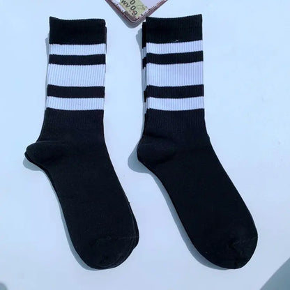 Funky Street Wear Three Four Stripes Cotton Men Socks Punk Retro Old School Hiphop Skate Harajuku Yellow White Cool Fixed Gear